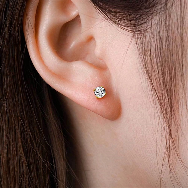 Iced Out Round CZ Stud Earrings – 4-Prong Hip Hop Style with S925 Silver Posts for Men & Women