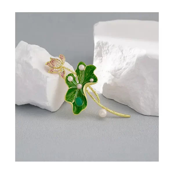 Women’s Elegant Lotus Brooch