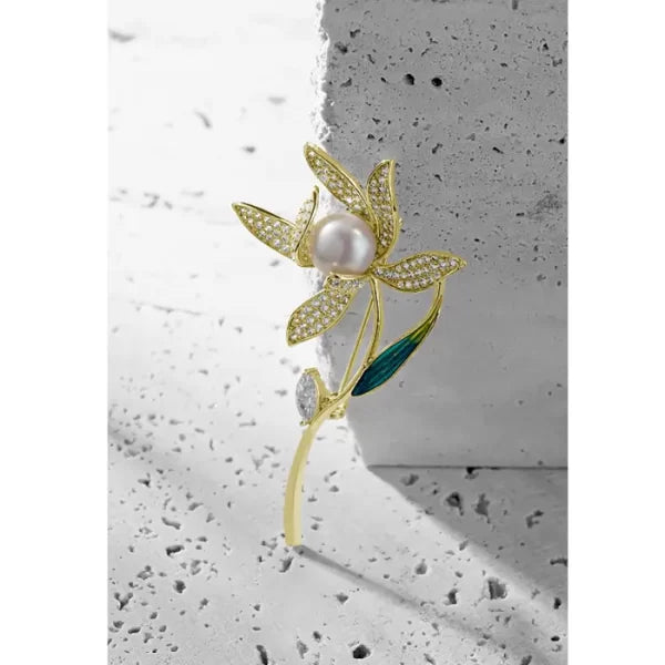 Women’s Floral Brooch Freshwater Simulated Pearl Brooch