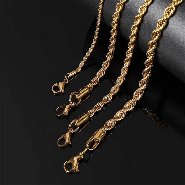 Twisted Stainless Steel Chain Necklace – Unisex Gold-Plated Piece