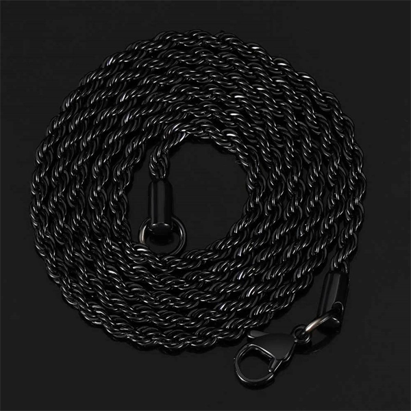 Twisted Stainless Steel Chain Necklace – Unisex Gold-Plated Piece