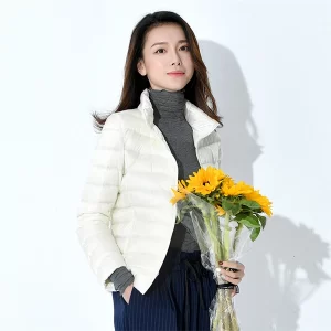 Lightweight Down Jacket – Ultimate Warmth with Modern Style